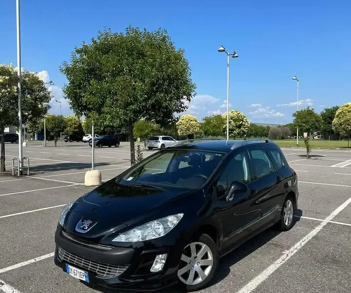 Peugeot 308 1.6 HDi SW Sport 7 posti, colore nero