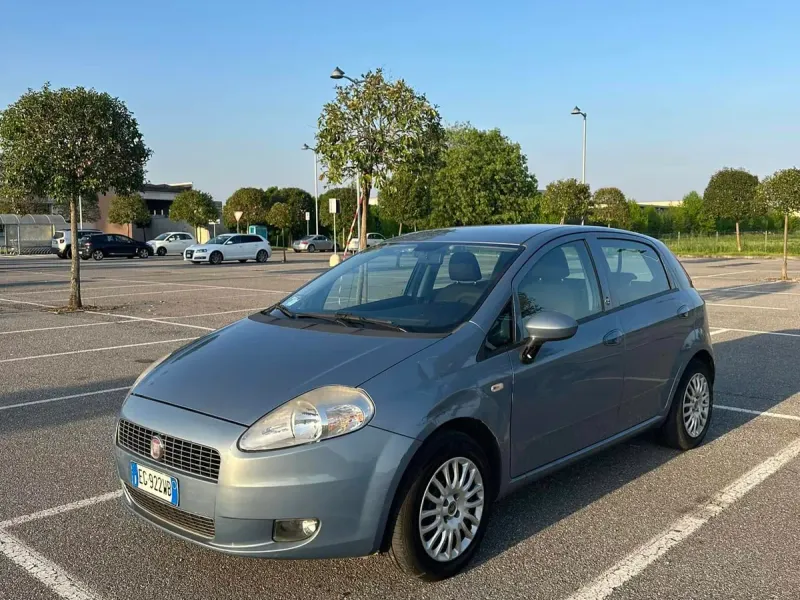Fiat Grande Punto 1.4 Actual GPL, colore blu