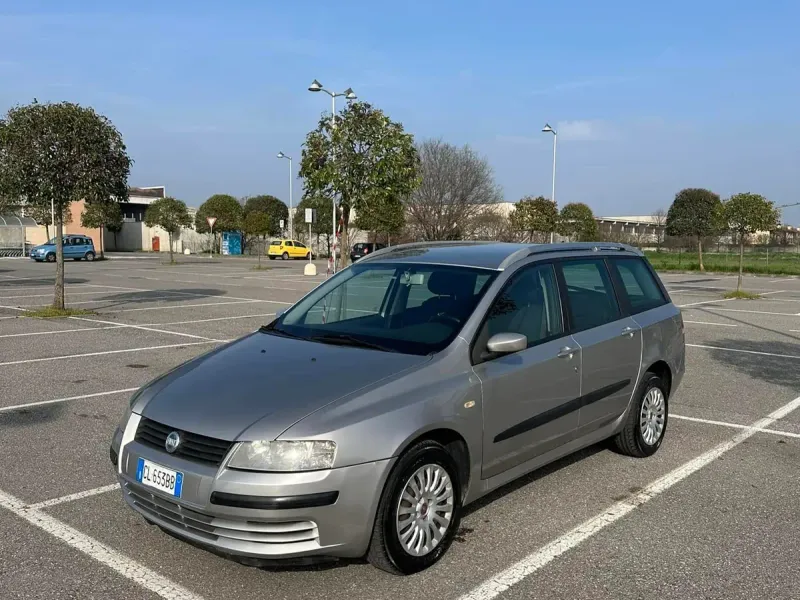 Fiat Stilo 1.9 JTD Multi Wagon Dynamic, colore grigio