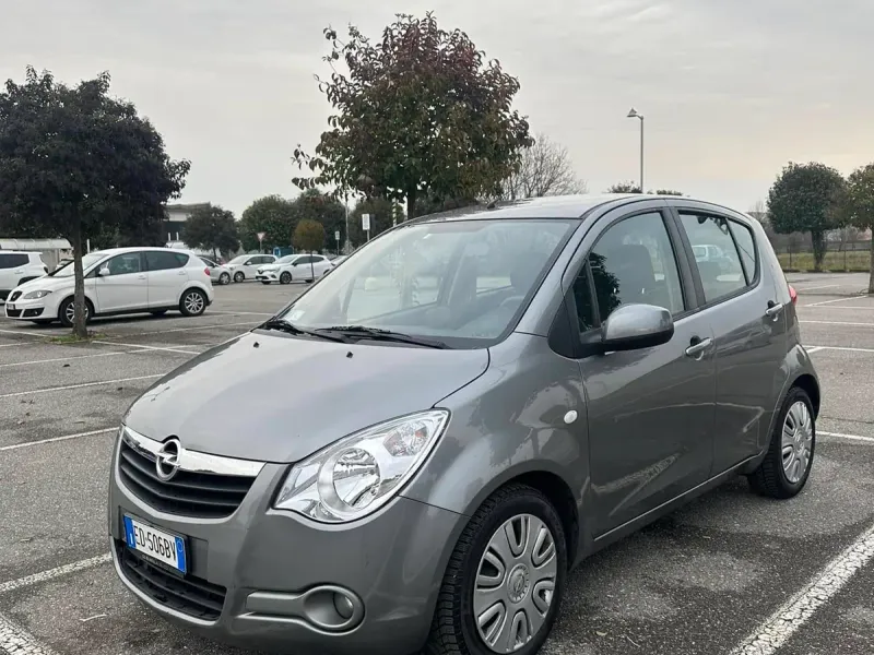 Opel Agila 1.2 Edition, colore grigio