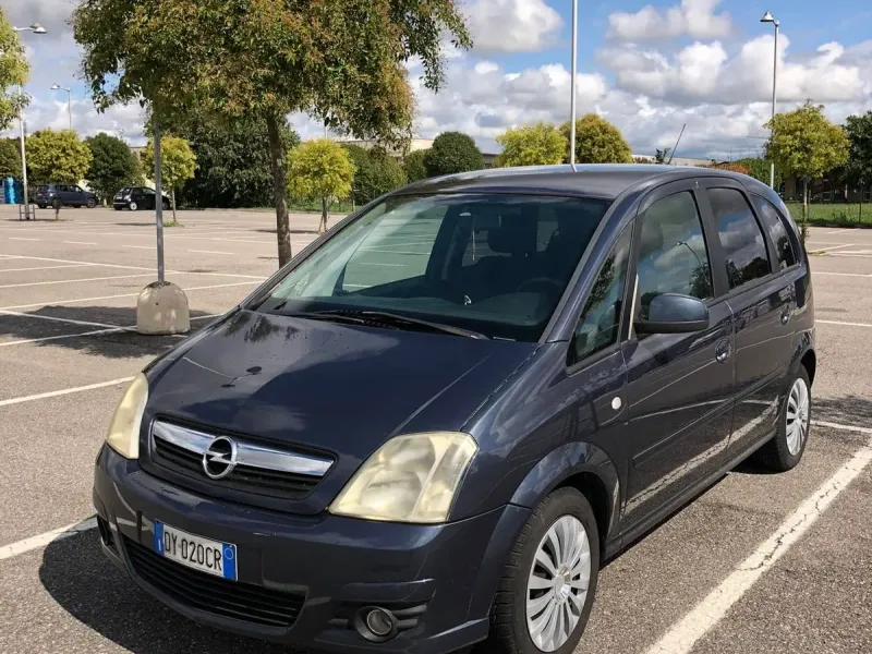 Opel Meriva 1.4 GPL, colore blu