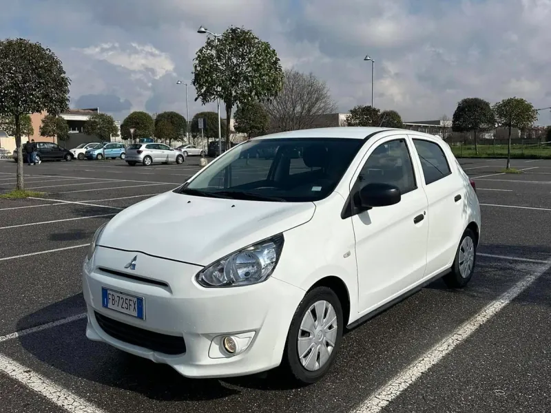 Mitsubishi Space Star 1.0 ClearTec Intense, colore bianco