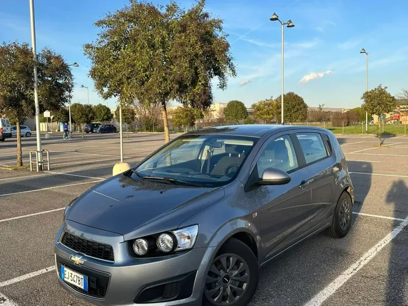 Chevrolet Aveo 1.2 LT, colore grigio