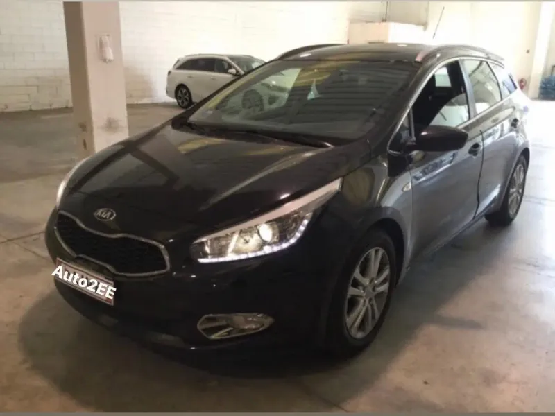 Kia Cee'd Sportswagon CRDi, colore nero