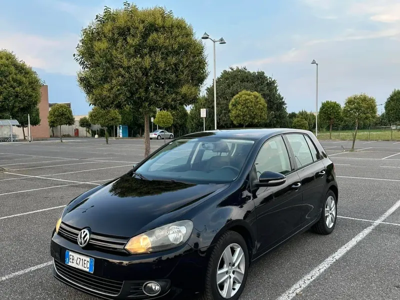 Volkswagen Golf VI 1.6 BiFuel Comfortline, colore nero