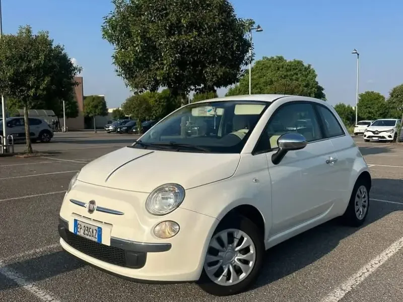 Fiat 500 1.2 EasyPower Lounge, colore bianco