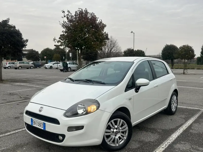 Fiat Grande Punto 1.4 Easy GPL, colore bianco