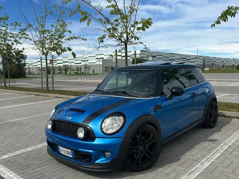 Mini Cooper S Chili 16V, colore blu