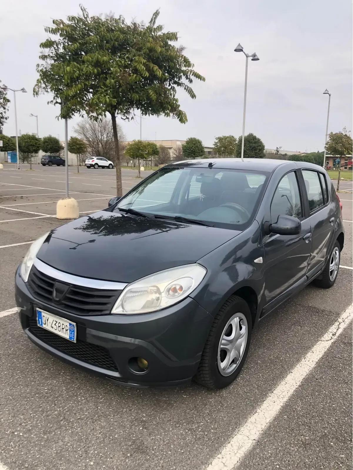 Dacia Sandero 1.4 GPL, foto 1 di 9