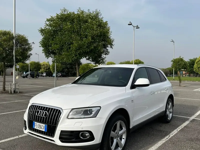 Audi Q5 2.0 TDI quattro S tronic Advanced Plus, colore bianco