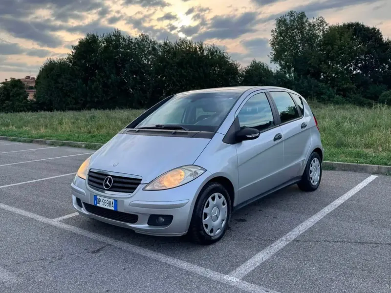 Mercedes-Benz Classe A 150 Avantgarde, colore argento