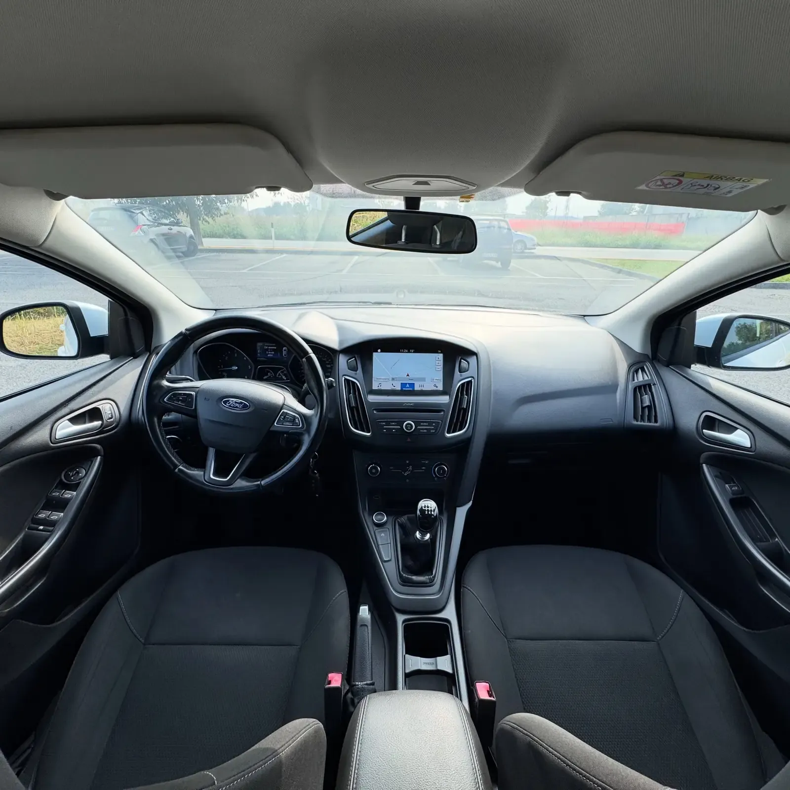 Ford Focus 1.5 TDCi 120 CV Start&Stop SW Titanium X, foto 2 di 12