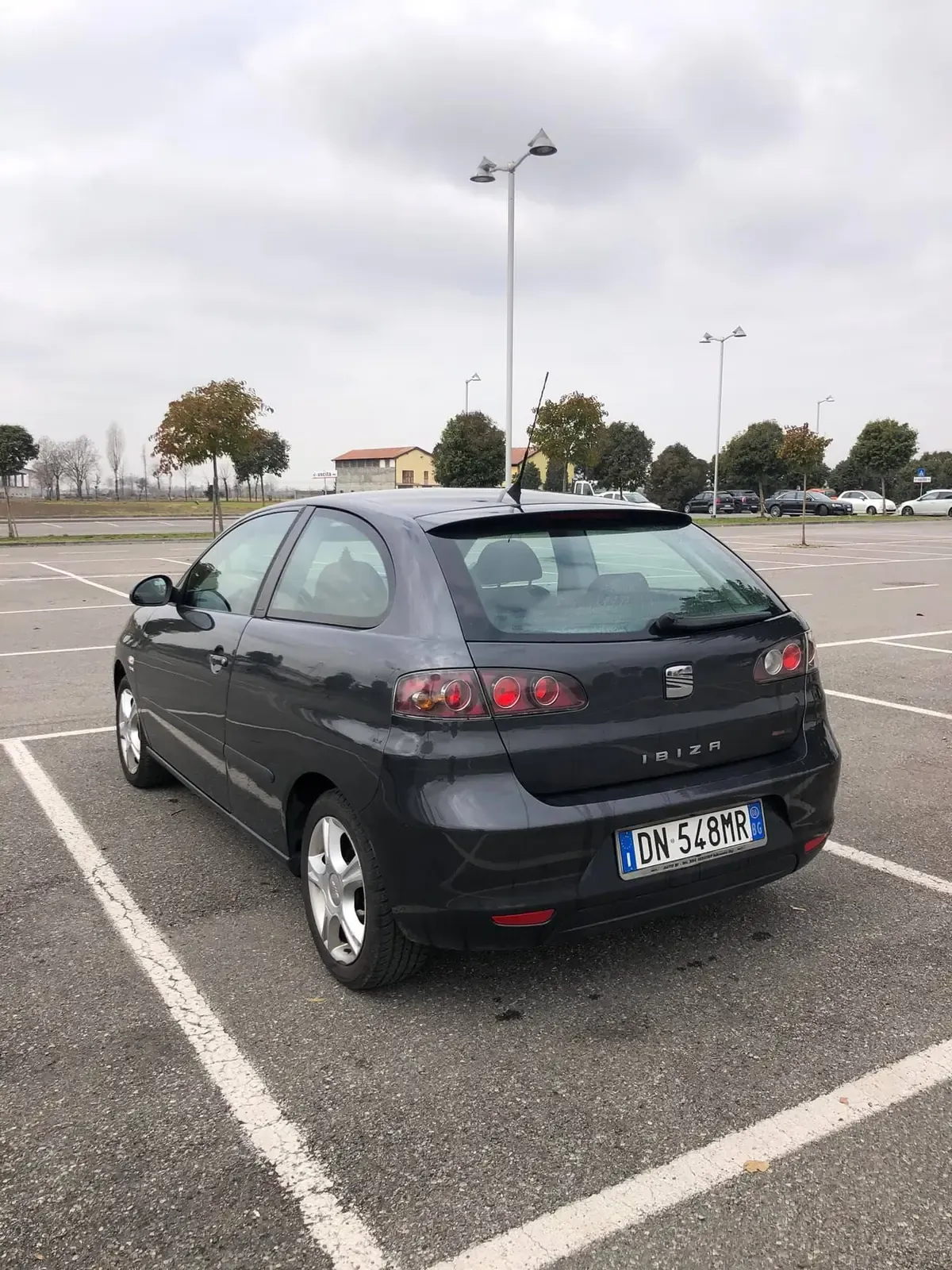 Seat Ibiza 1.4 Sport Edition GPL, foto 2 di 9