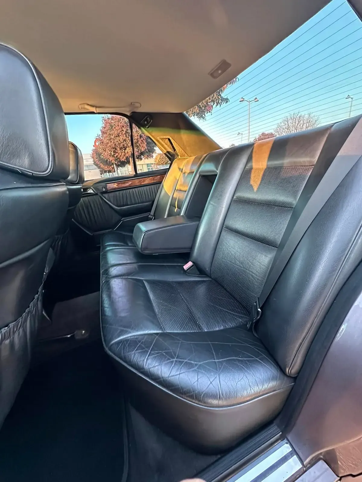 Mercedes-Benz W124 200 E, foto 3 di 10
