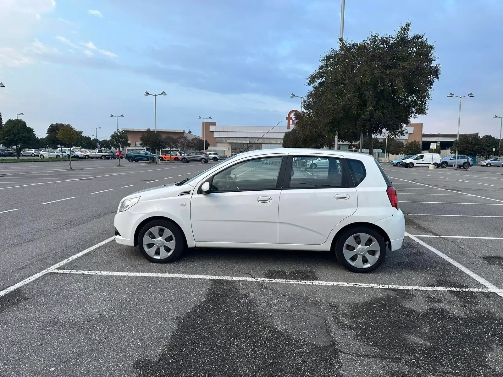 Chevrolet Aveo 1.2 LS GPL, foto 3 di 10