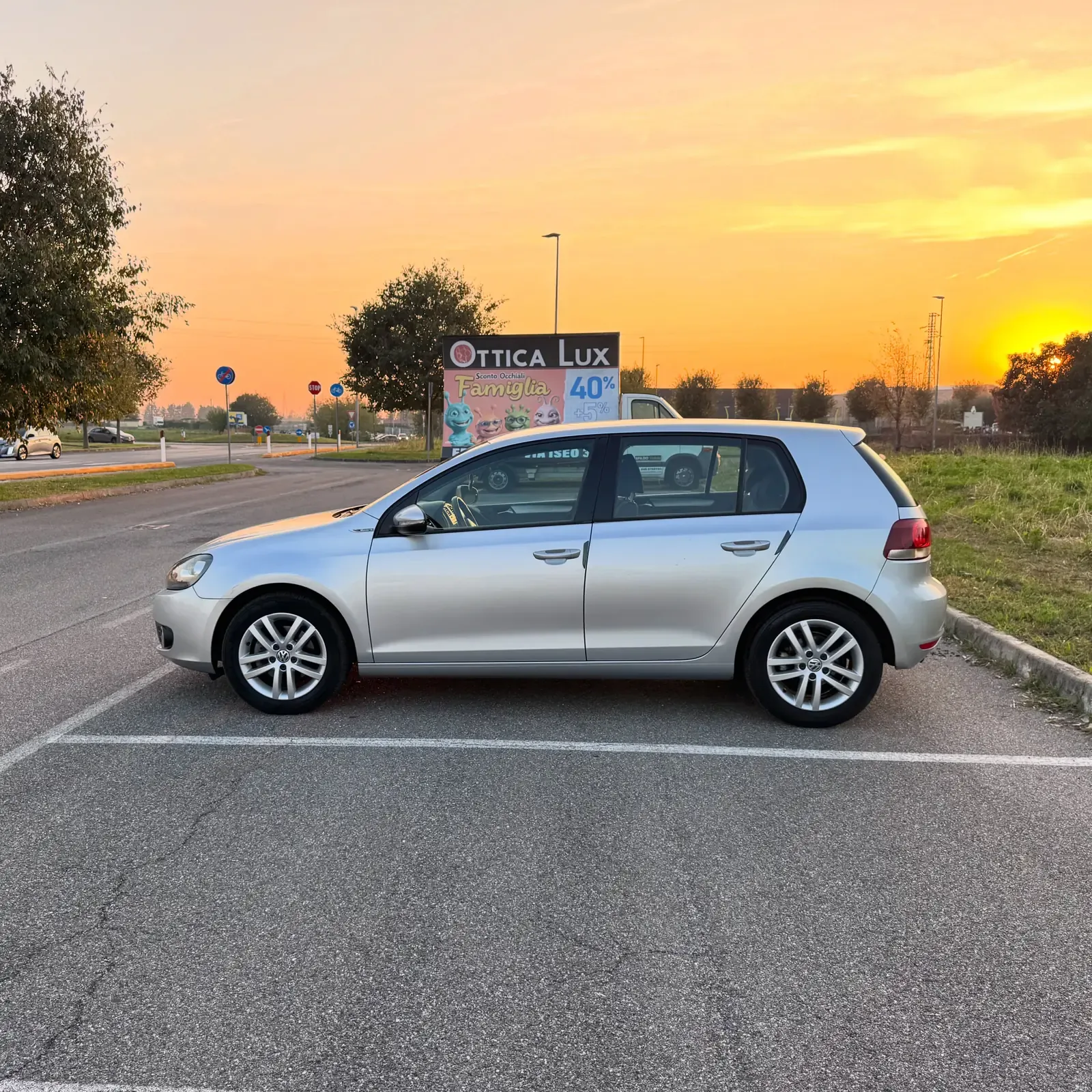 Volkswagen Golf 1.4 TSI 122 CV 5 porte Highline, foto 3 di 10
