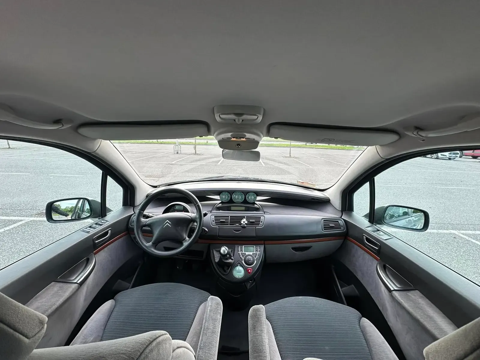 Citroën C8 2.0 HDi FAP Elegance 7 posti, foto 4 di 10