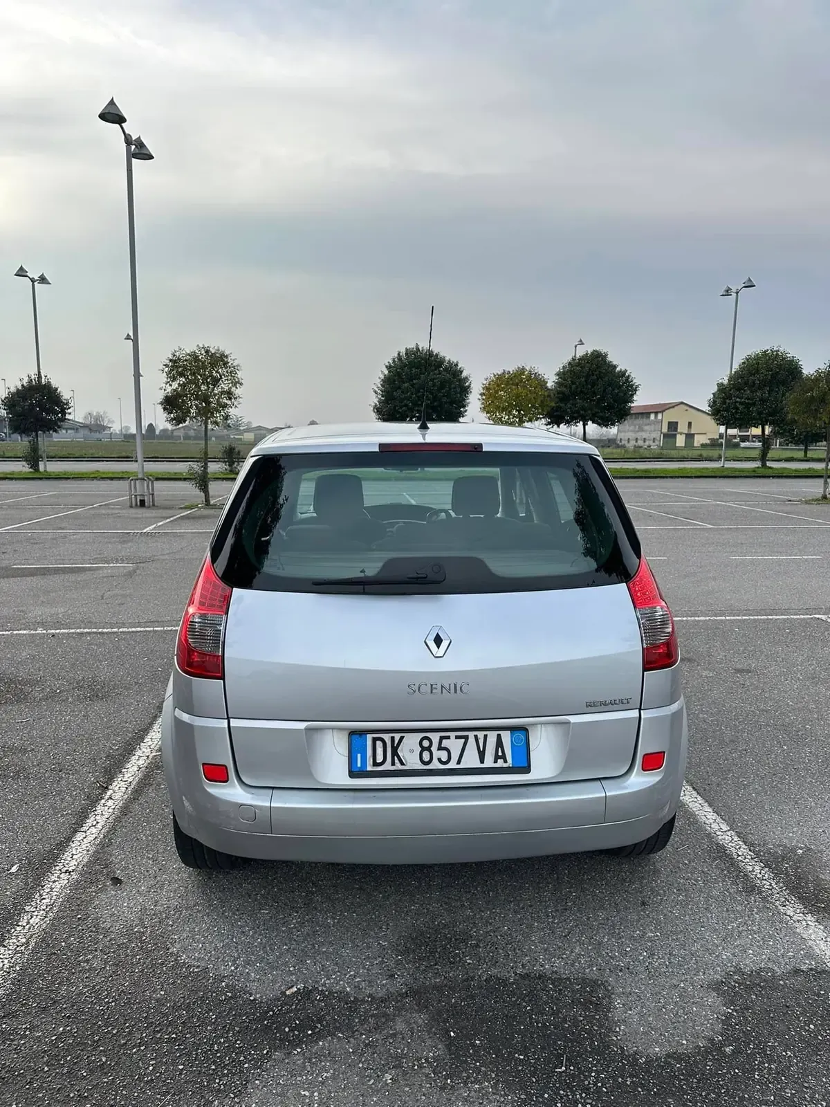 Renault Scénic 1.6 Authentique GPL, foto 5 di 11