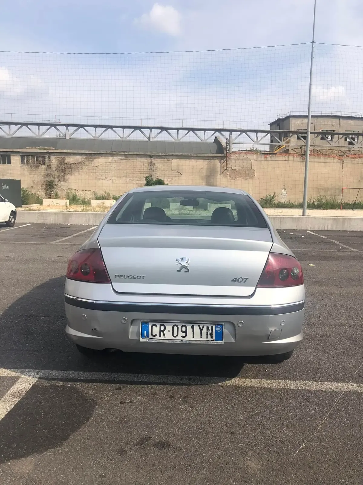 Peugeot 407 2.0 HDi Executive, foto 5 di 8