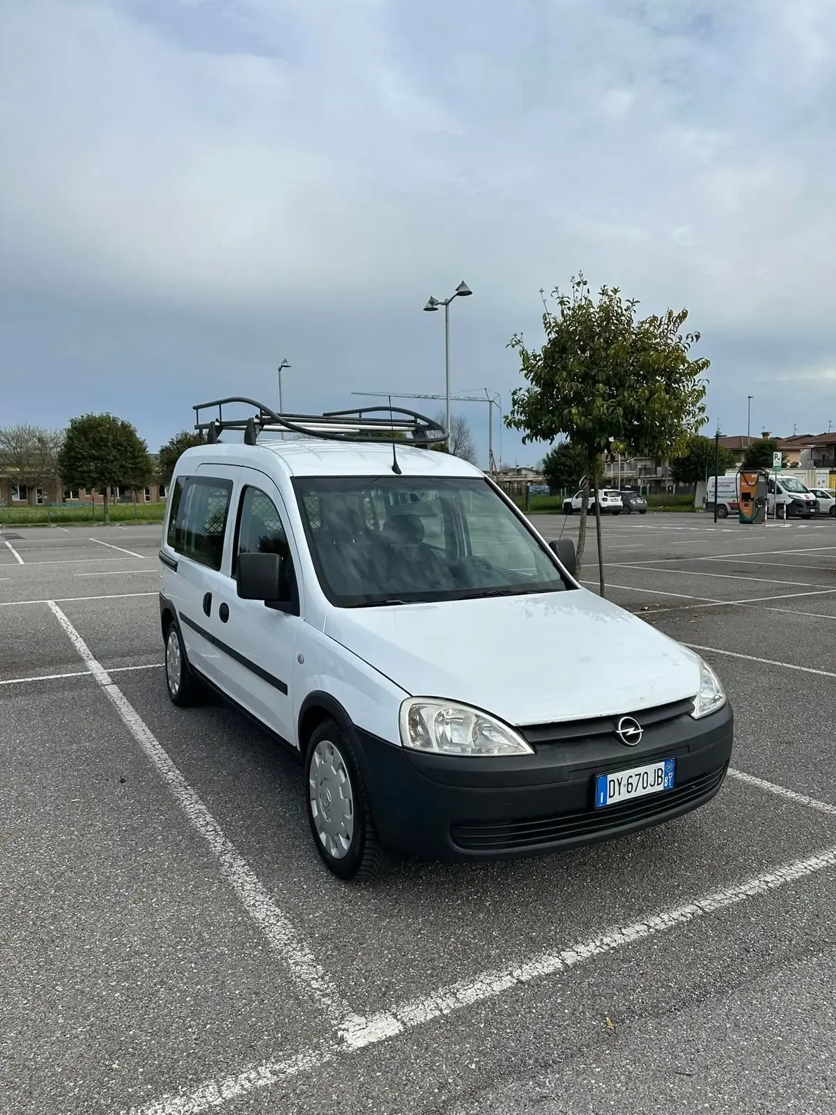 Opel Combo 1.3 CDTI Basis Combi, foto 5 di 11