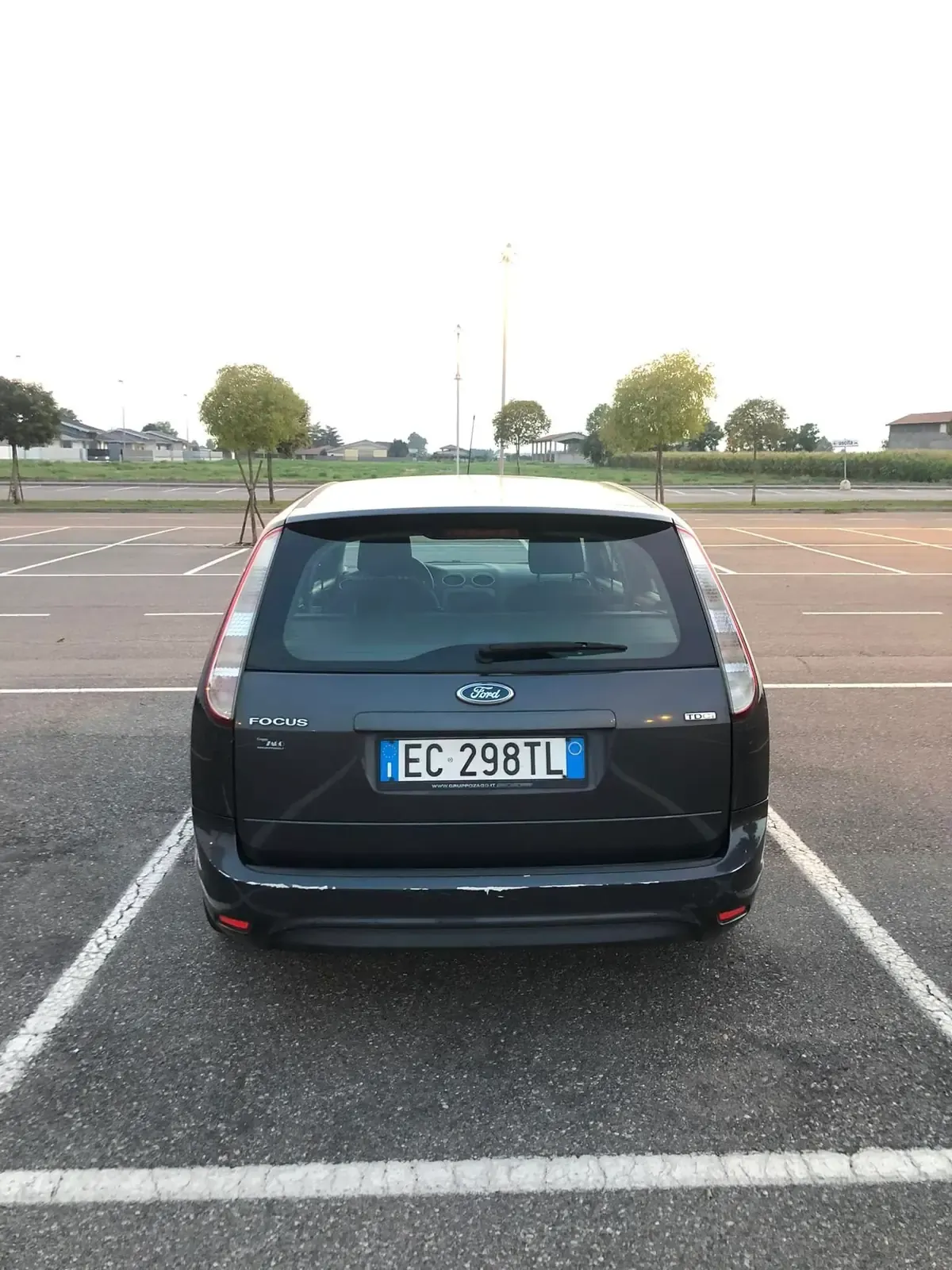 Ford Focus 1.6 TDCi ECOnetic, foto 6 di 8