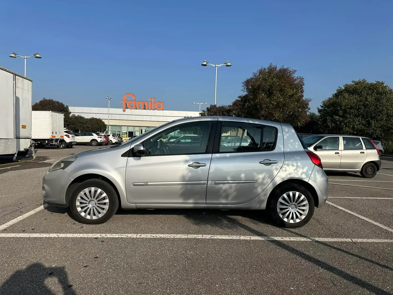 Renault Clio 1.2 Access GPL, foto 6 di 11