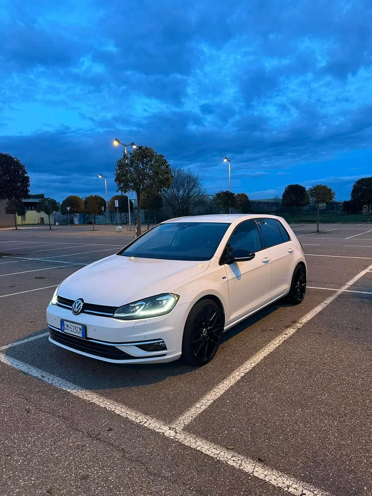 Volkswagen Golf 7 2.0 TDI DSG 4Motion Executive, foto 6 di 10