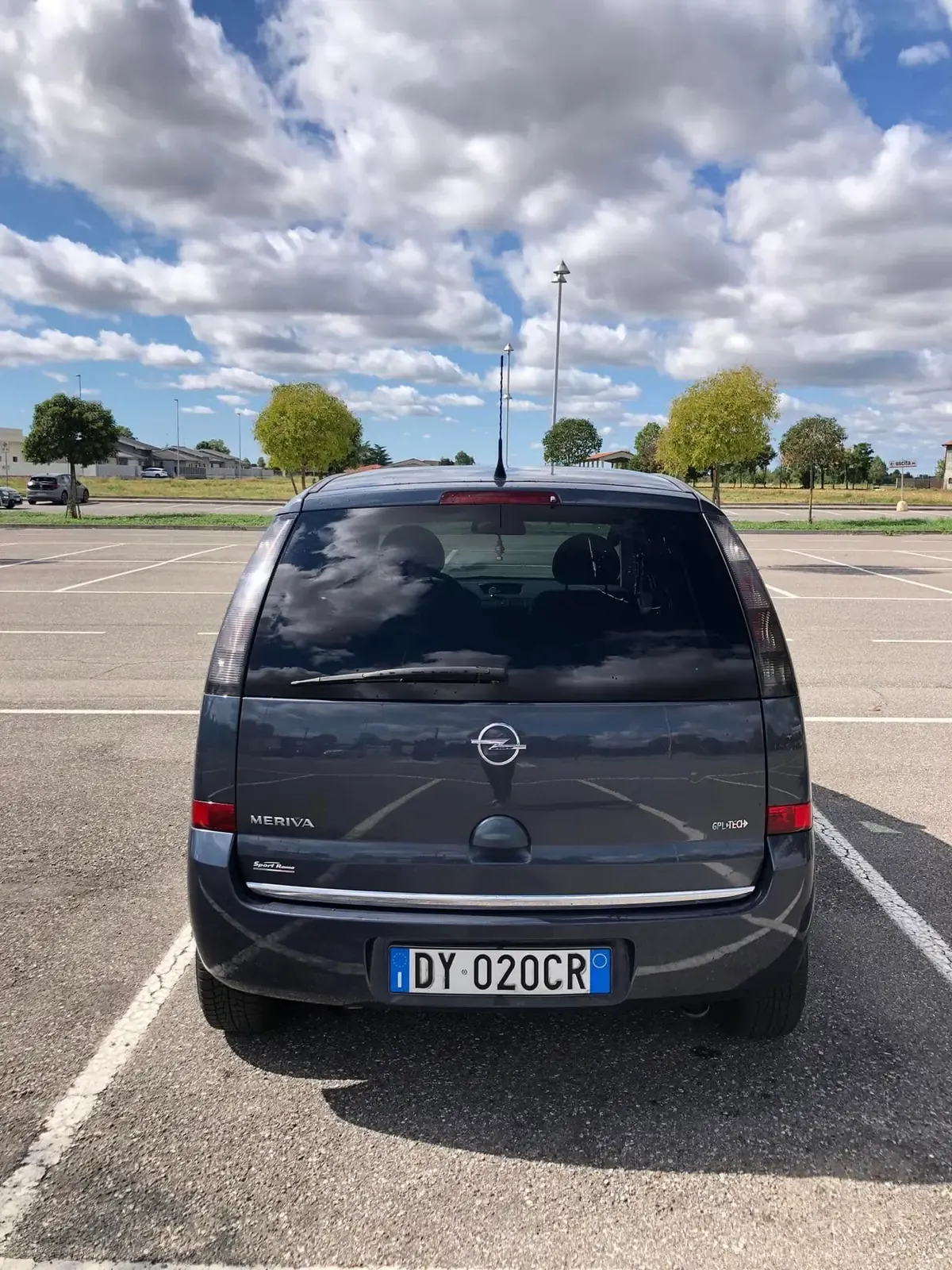 Opel Meriva 1.4 GPL, foto 6 di 9