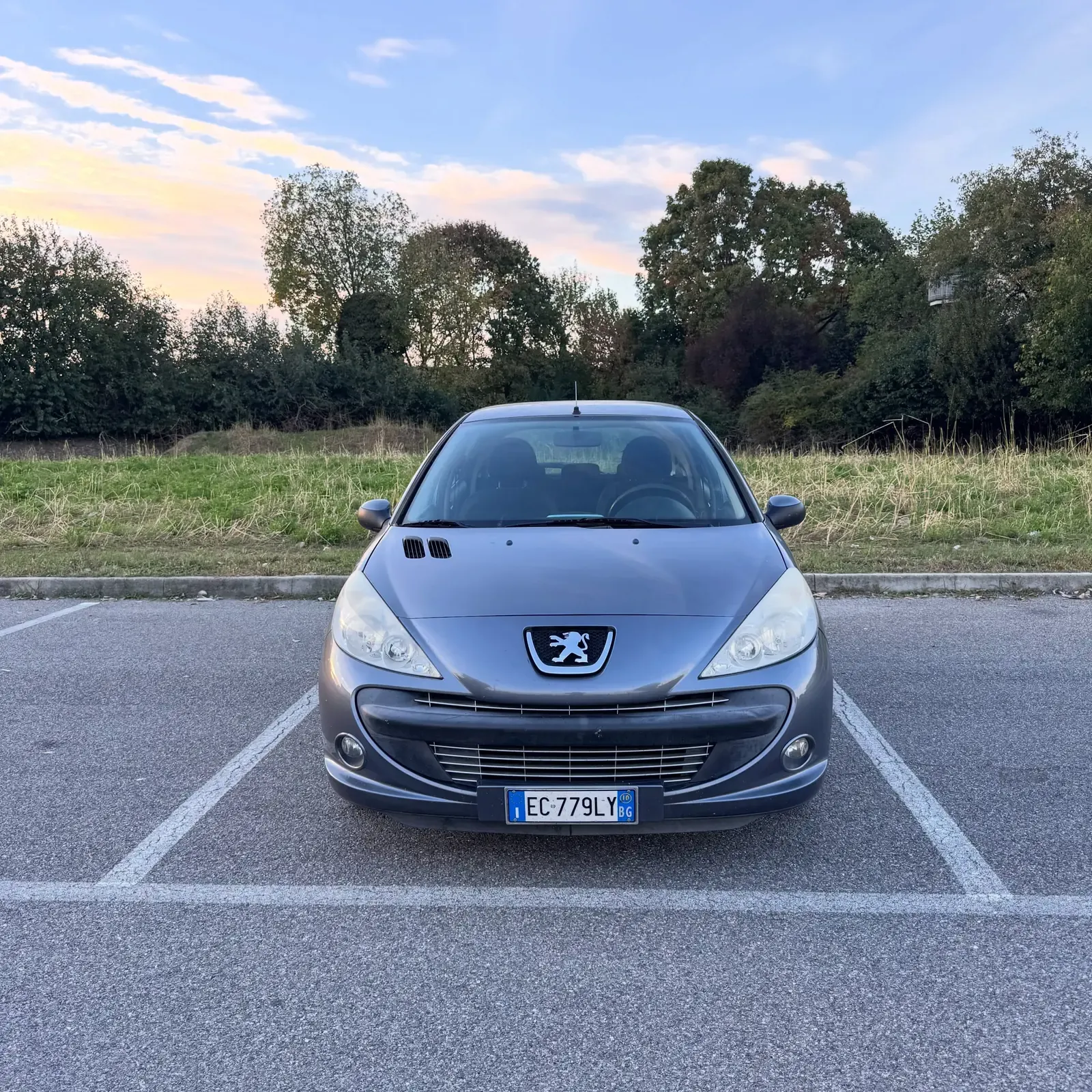 Peugeot 206+ 1.1 60 CV 5 porte Trendy, foto 7 di 10