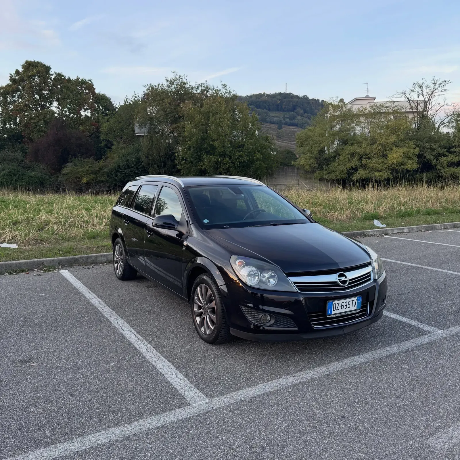 Opel Astra 1.7 CDTI 110 CV ecoFLEX SW Edition, foto 7 di 10