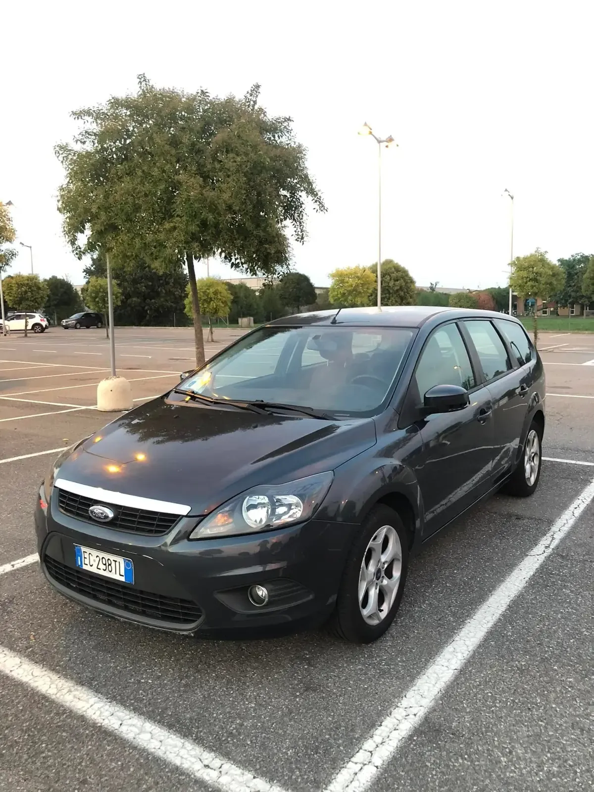 Ford Focus 1.6 TDCi ECOnetic, foto 7 di 8
