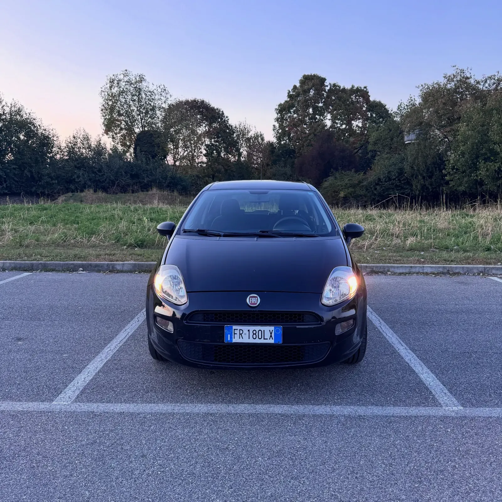 Fiat Punto 1.2 8V 5 porte Street, foto 8 di 12