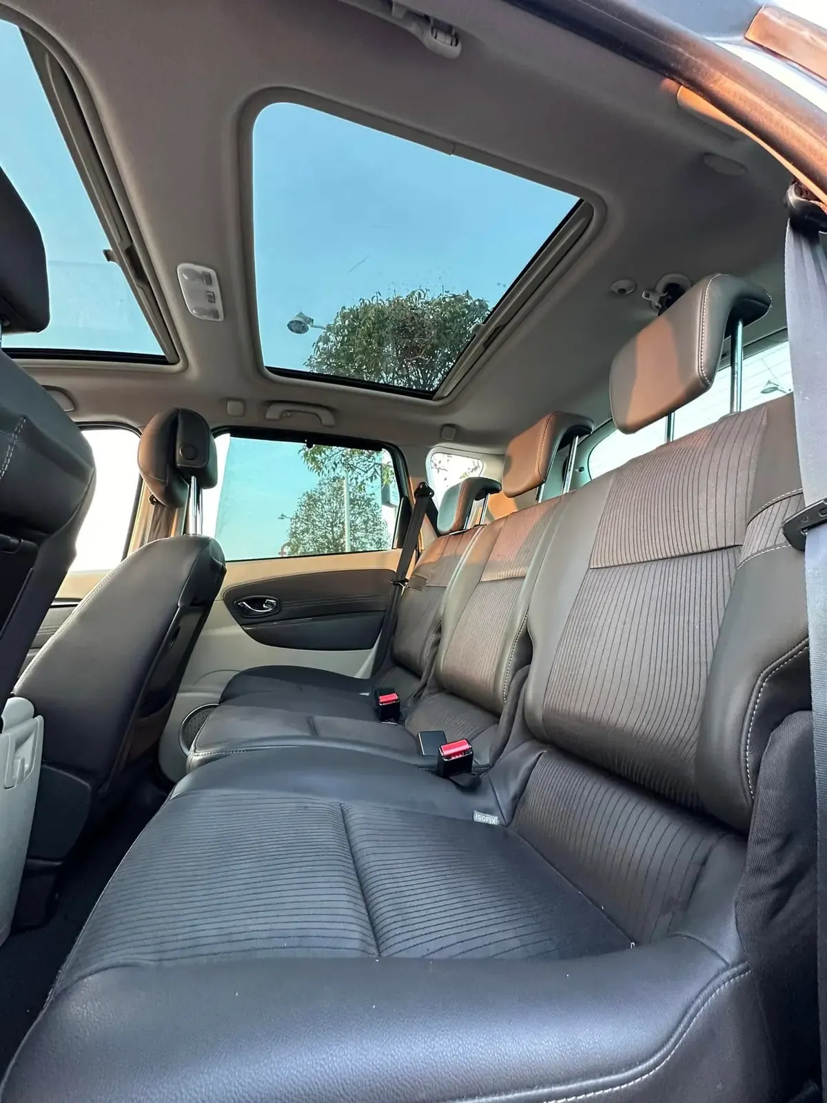 Renault Scénic 2.0 dCi Luxe, foto 8 di 11