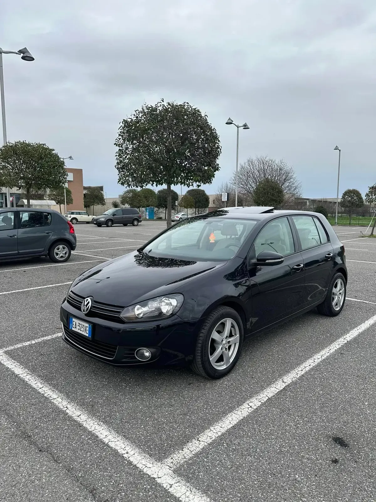 Volkswagen Golf VI 2.0 TDI DPF 4Motion, foto 8 di 10
