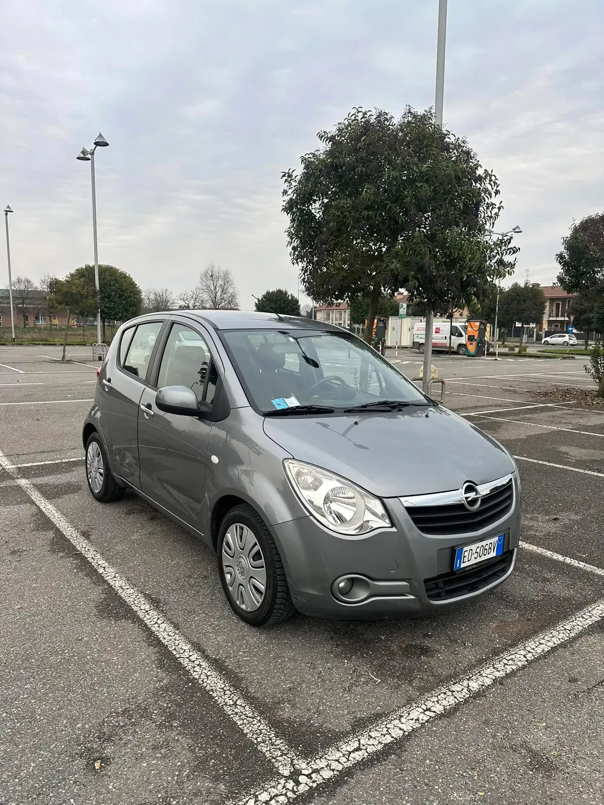 Opel Agila 1.2 Edition, foto 8 di 11