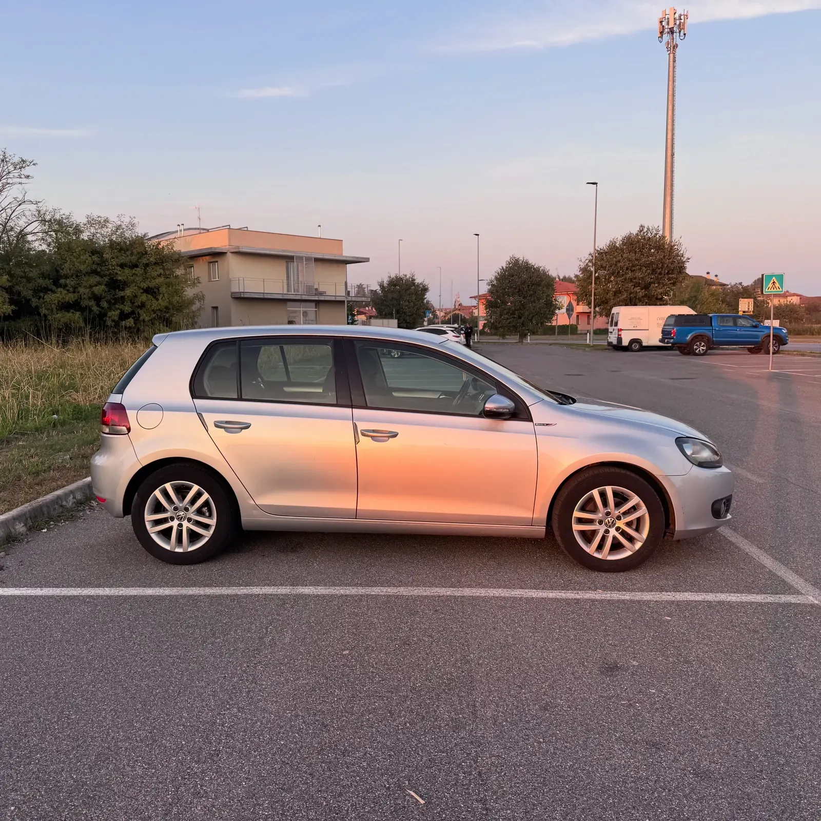 Volkswagen Golf 1.4 TSI 122 CV 5 porte Highline, foto 8 di 10