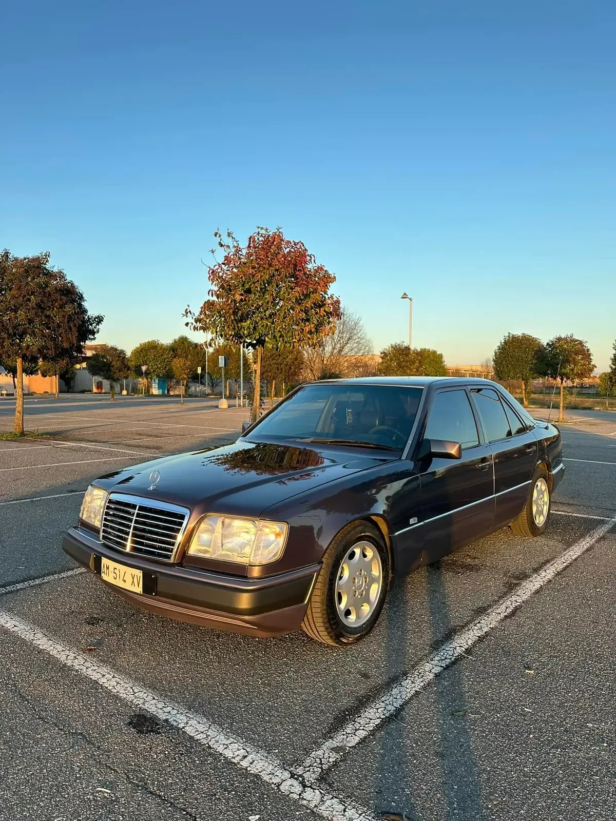 Mercedes-Benz W124 200 E, foto 8 di 10