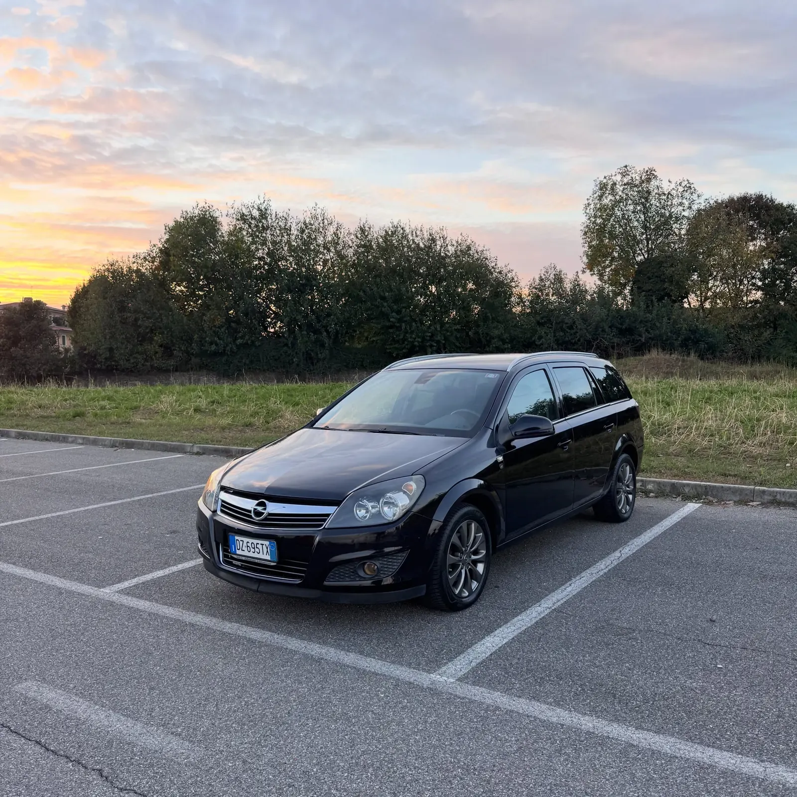 Opel Astra 1.7 CDTI 110 CV ecoFLEX SW Edition, foto 9 di 10