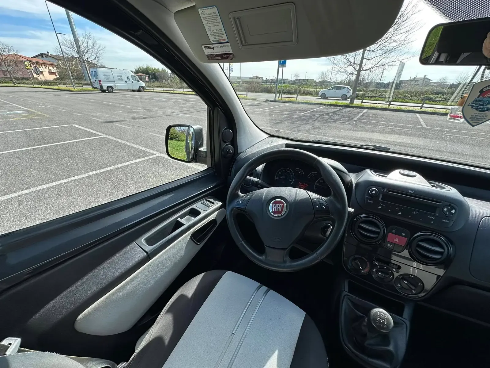 Fiat Qubo 1.3 MJT 75 CV Trekking, foto 9 di 13