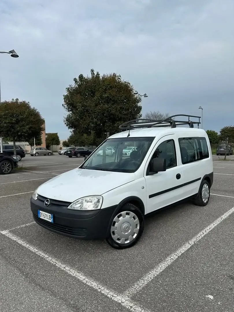 Opel Combo 1.3 CDTI Basis Combi, foto 9 di 11