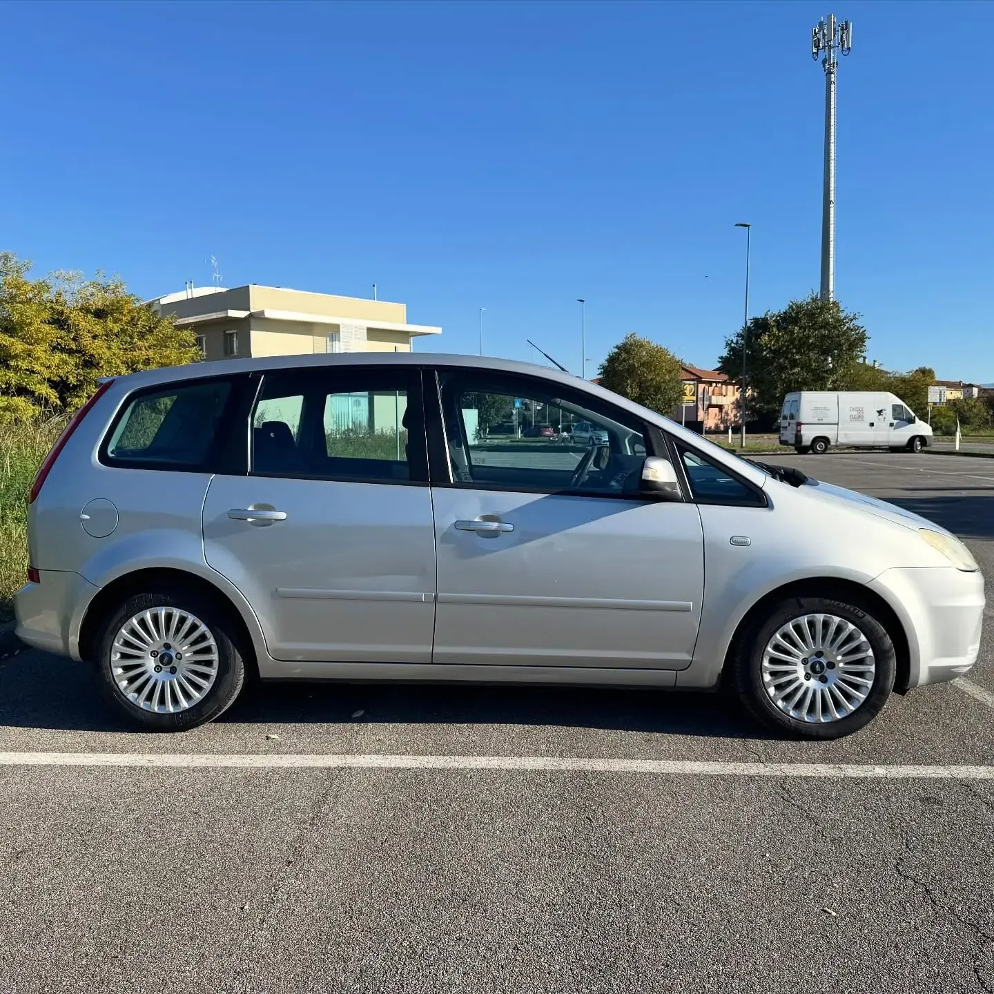 Ford C-Max 2.0 145 CV GPL Titanium, foto 10 di 10