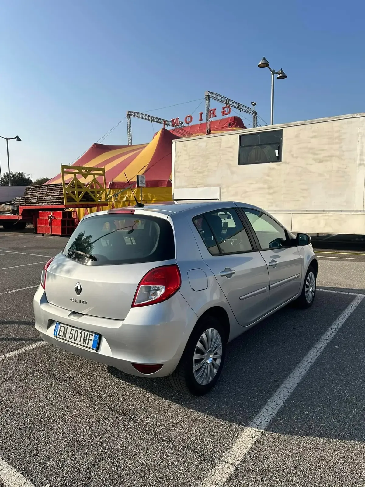 Renault Clio 1.2 Access GPL, foto 10 di 11