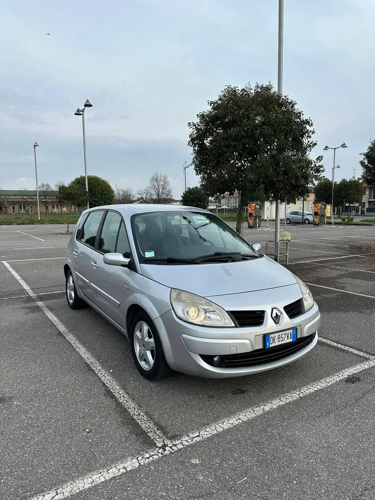 Renault Scénic 1.6 Authentique GPL, foto 11 di 11